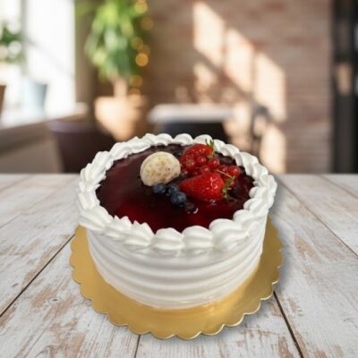 Tort cu fructe de padure