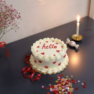 Tort in crema de unt cu inimioare