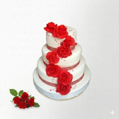 Tort cu trandafiri rosii